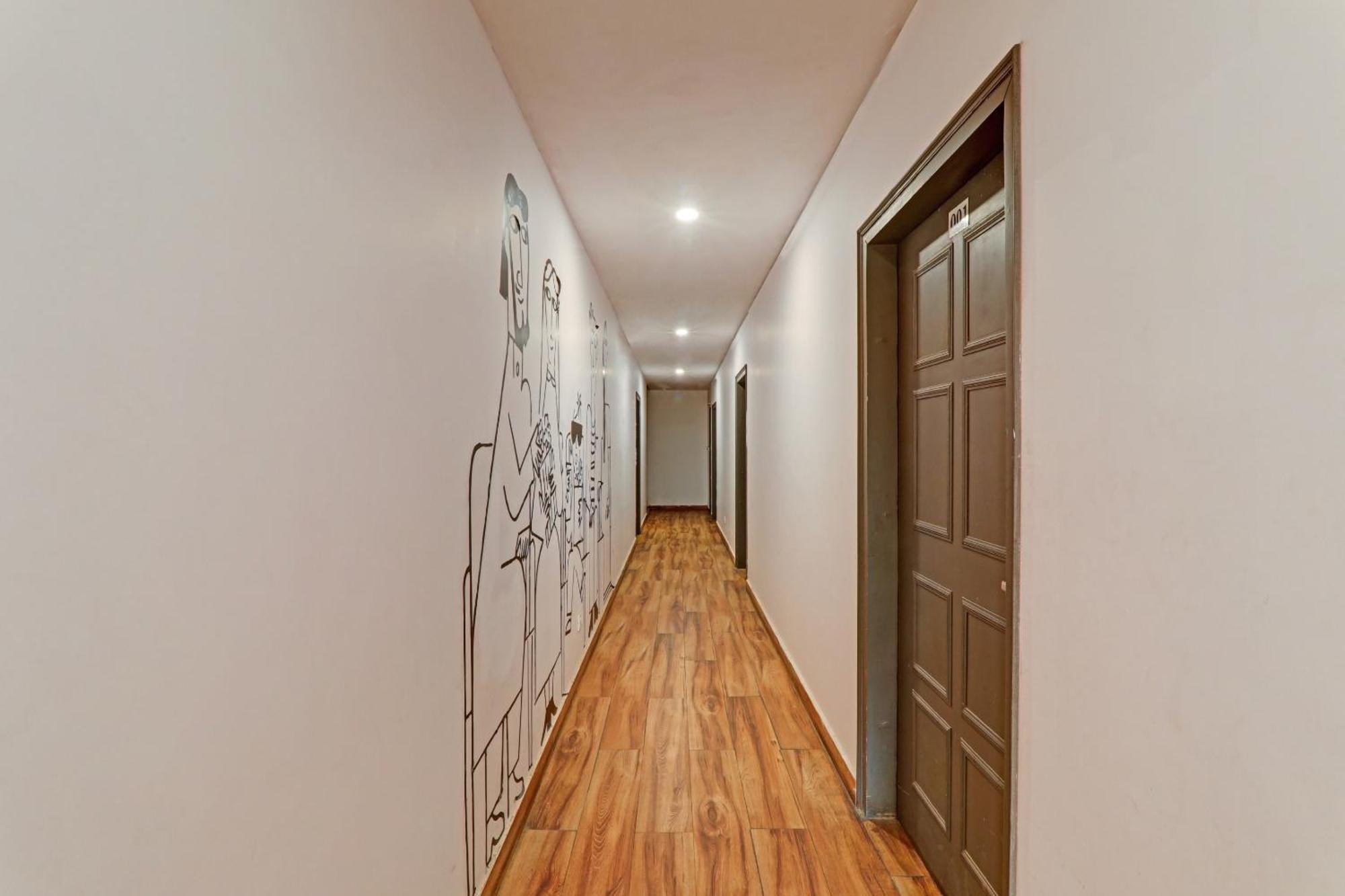 Hotel Townhouse The Shubham Bijnaur Exterior foto