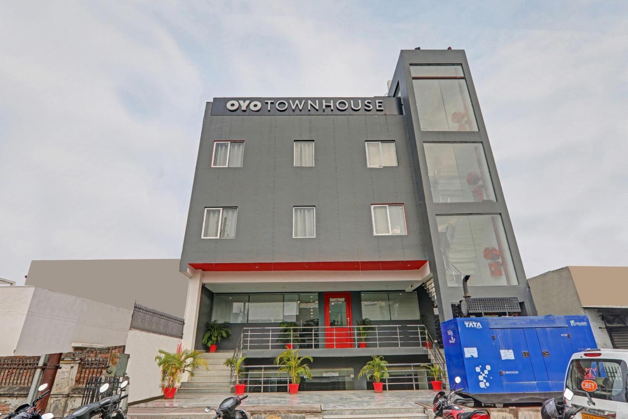 Hotel Townhouse The Shubham Bijnaur Exterior foto